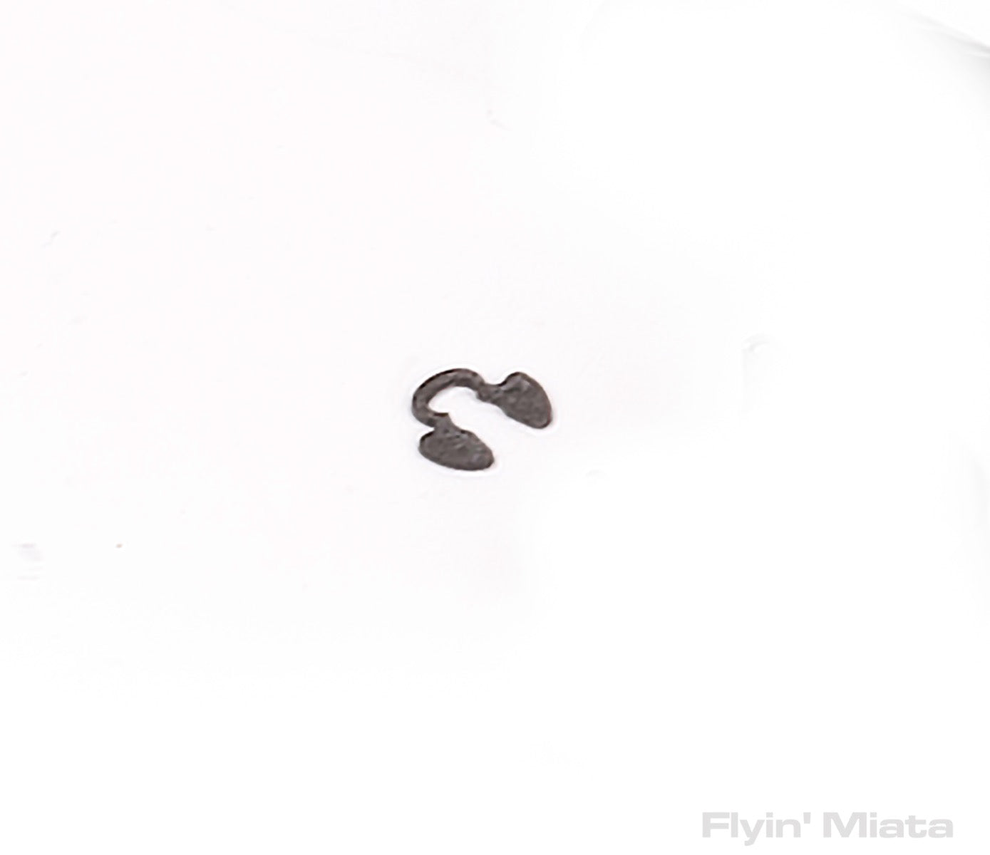 Wastegate actuator C-clip