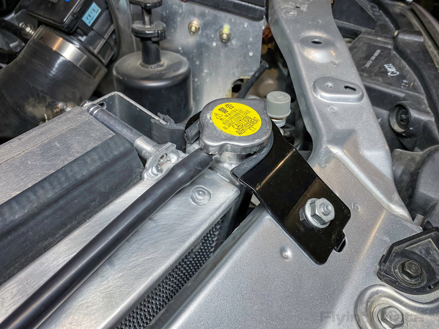 NB mounting bracket kit for FM crossflow radiator