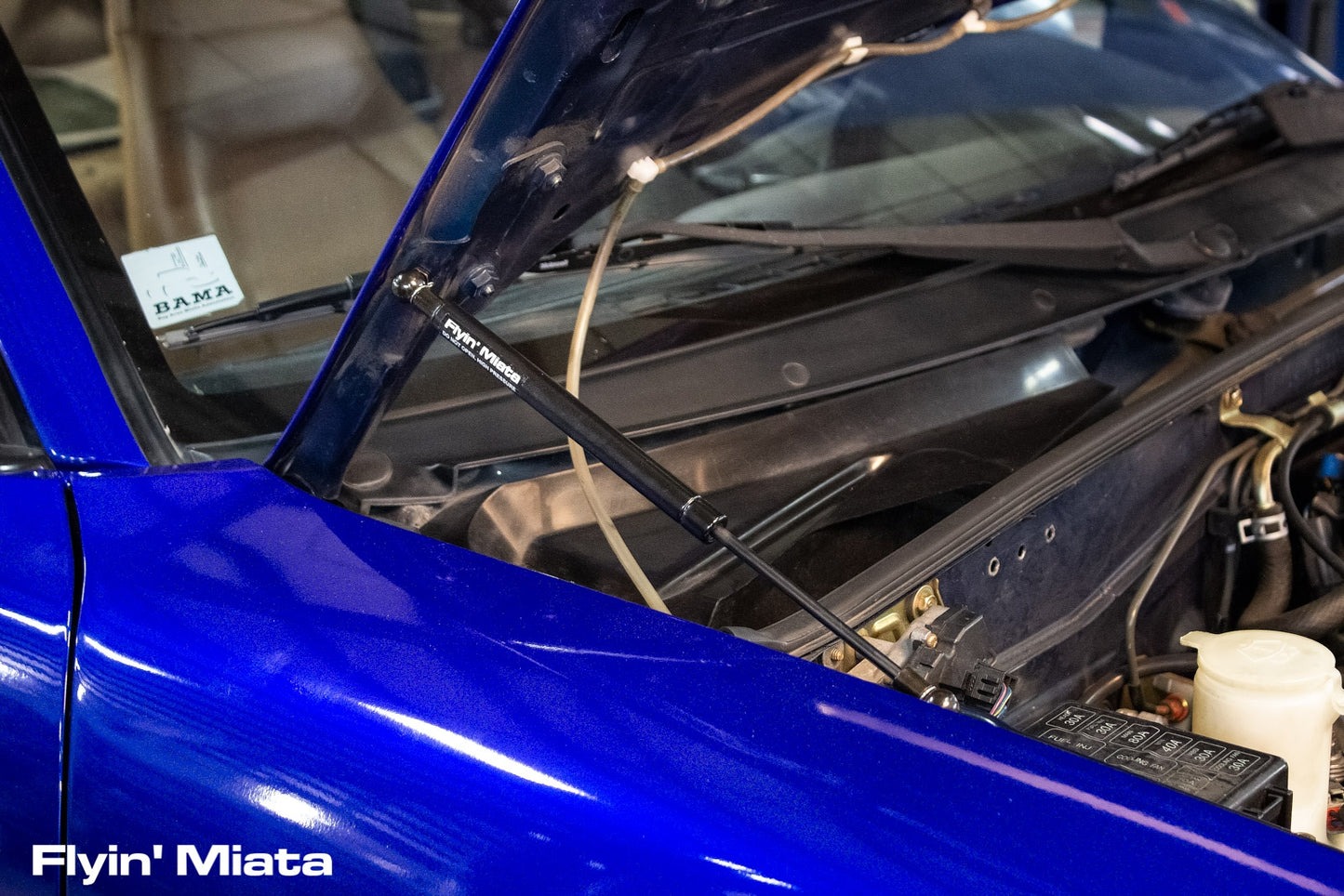 Flyin' Miata NA/NB dual hood lift kit