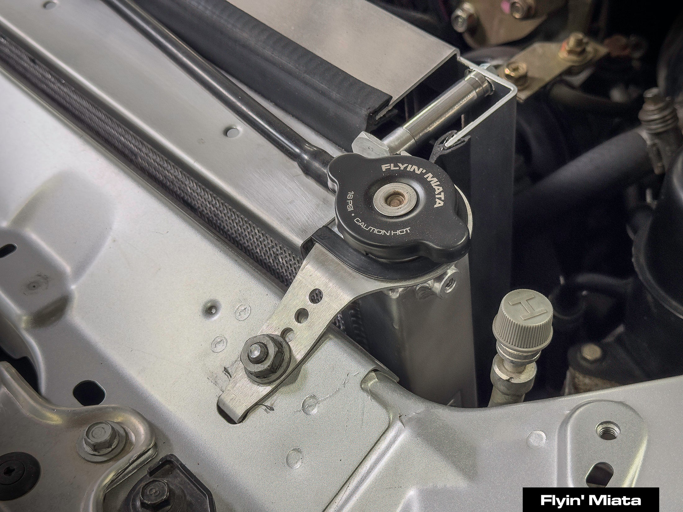 RGR Engineering NB radiator bracket kit – Flyin' Miata