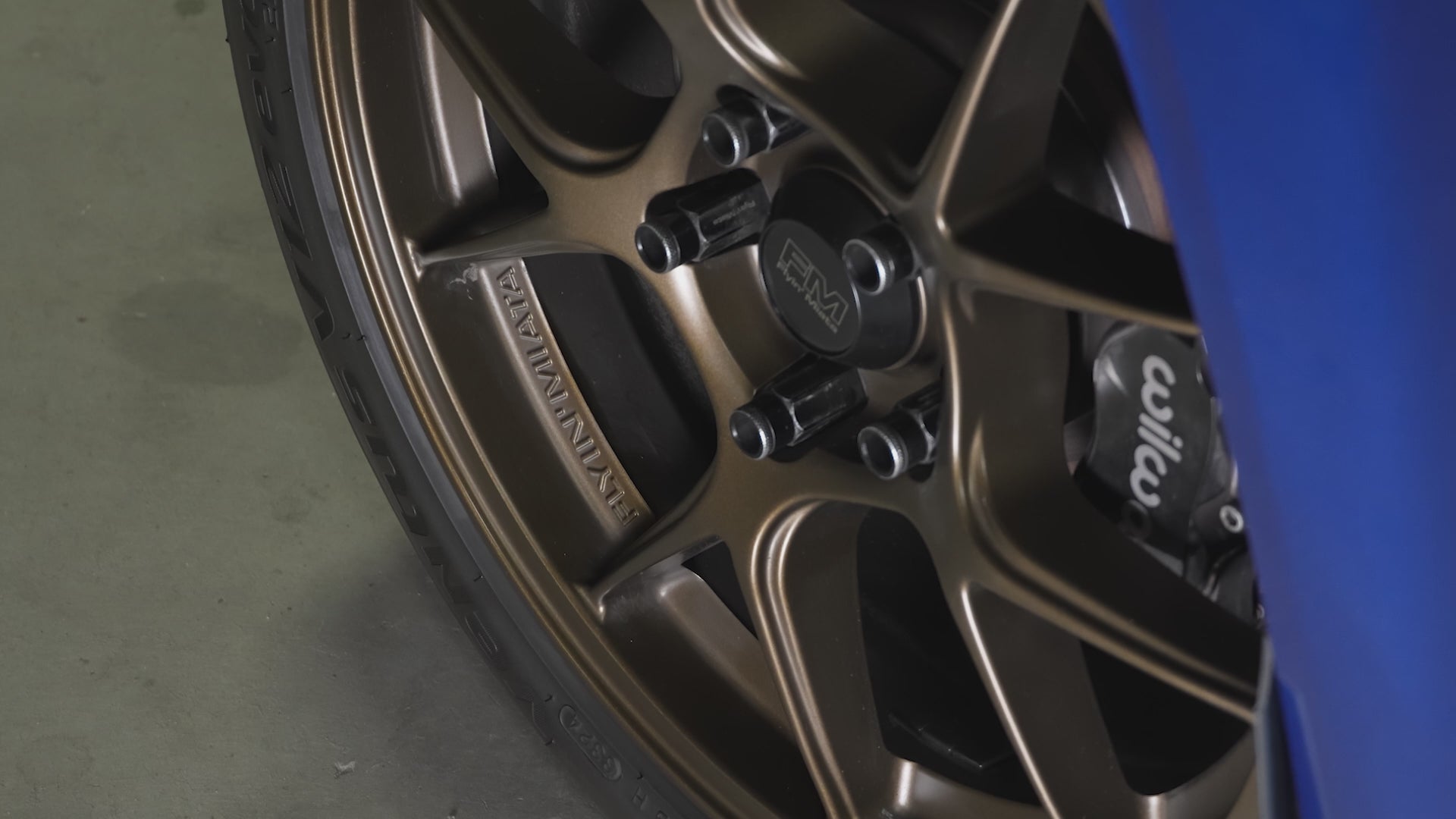 Strong, light and affordable meet sexy. Our exclusive flow formed