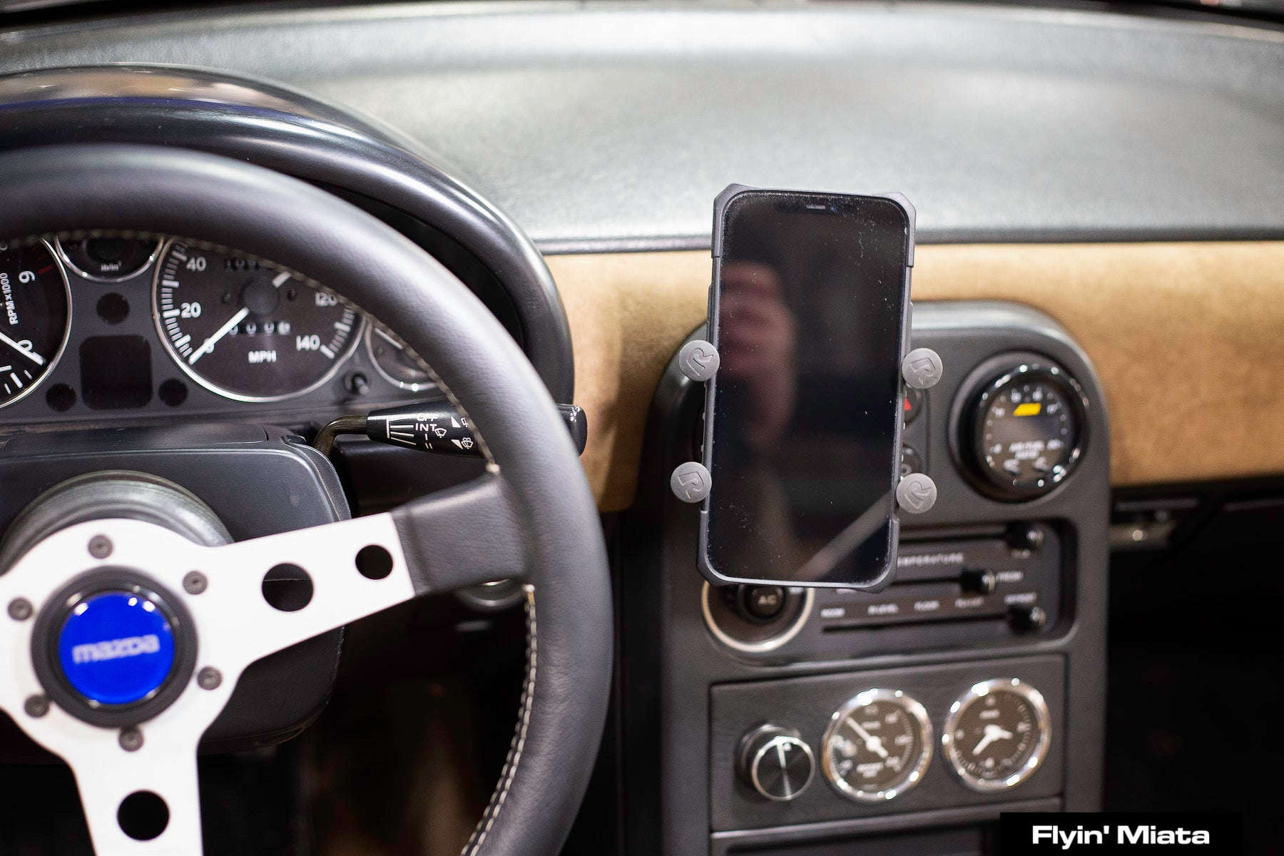 Need a clean, Miata-specific phone holder? Or a whatever holder? – Flyin'  Miata