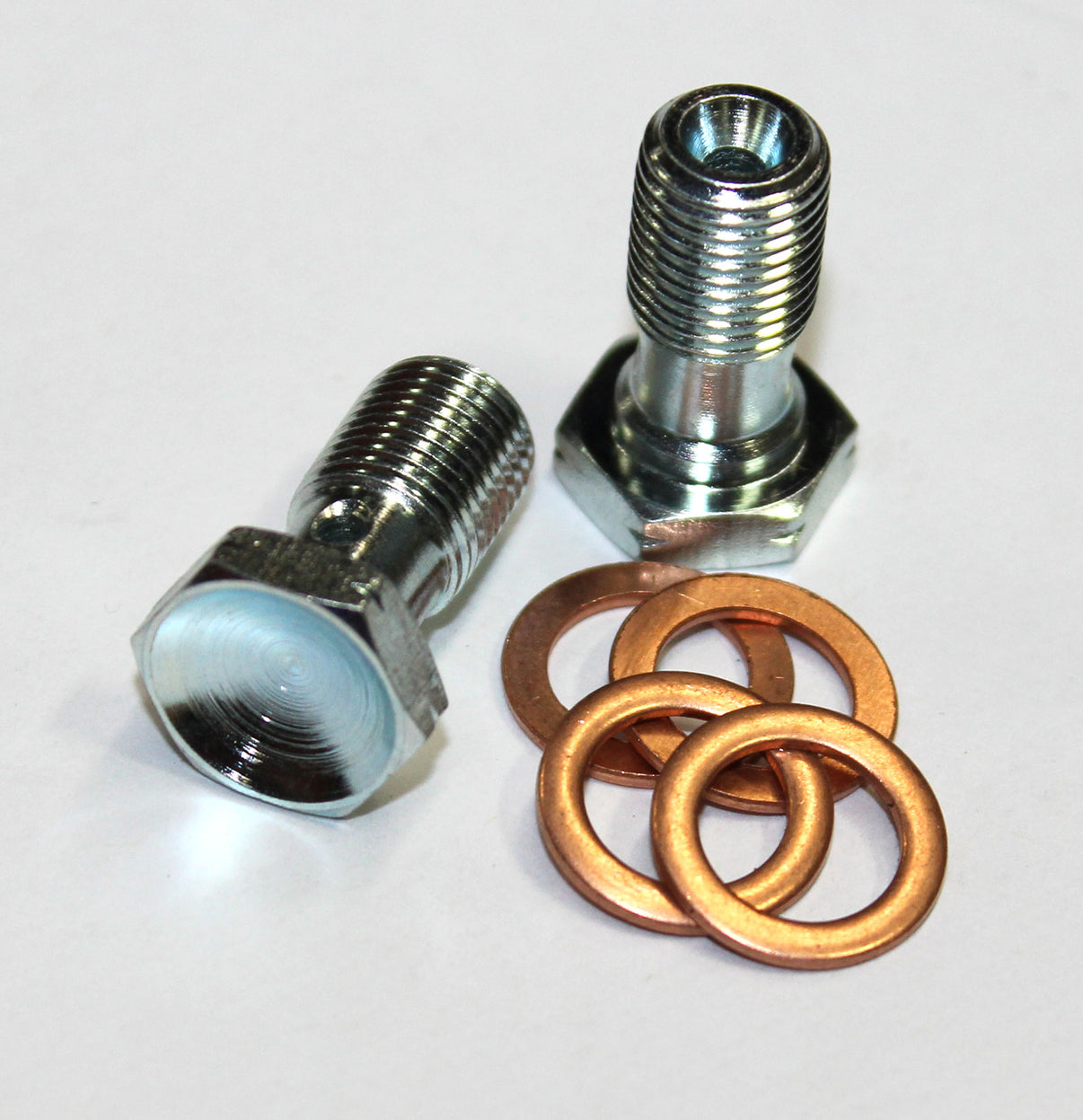 Lowprofile front banjo bolts for improved wheel clearance. Flyin' Miata